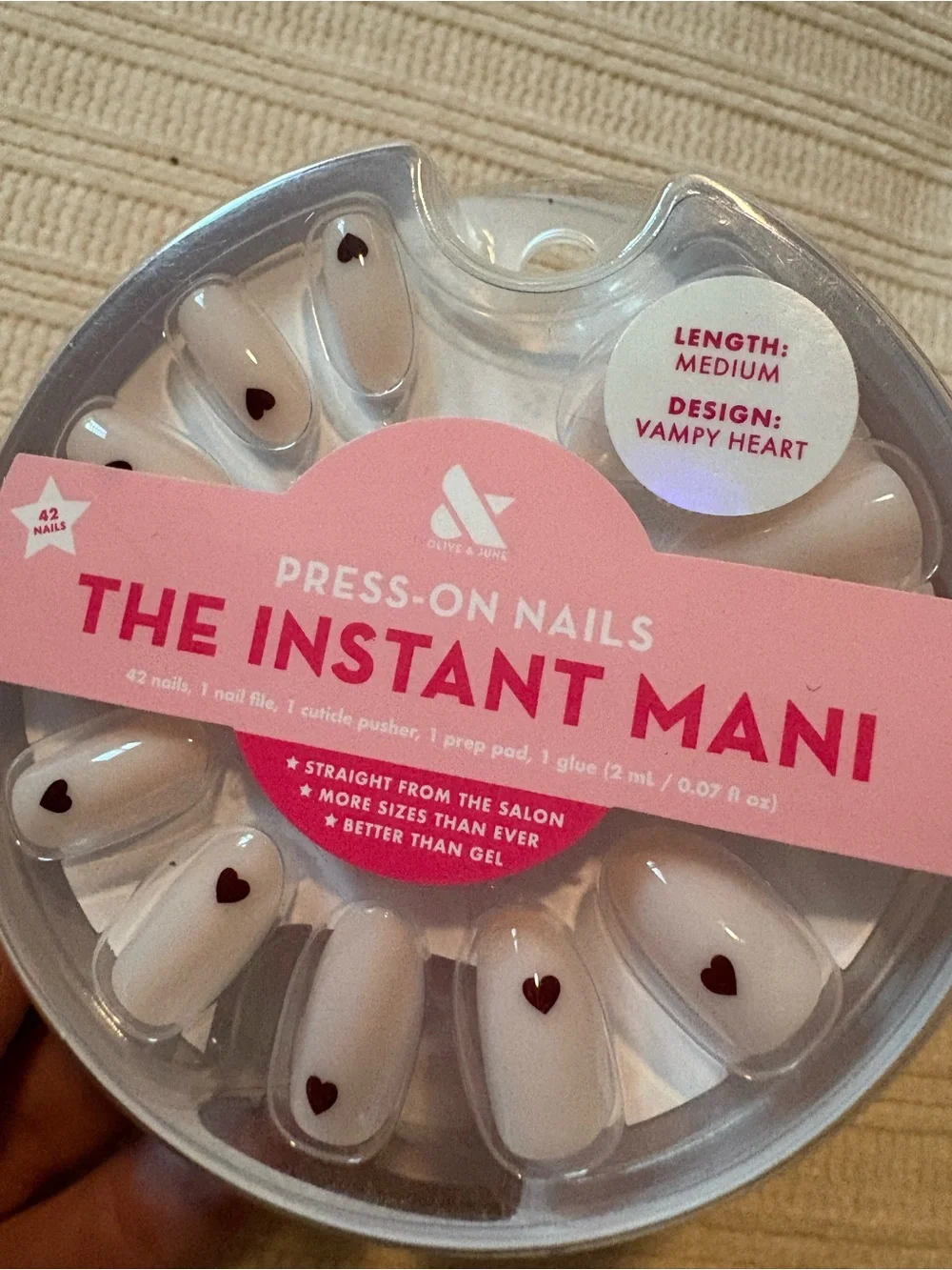 Olive & June Press-On Nails The Instant Mani - White Black Hearts Vamp Heart